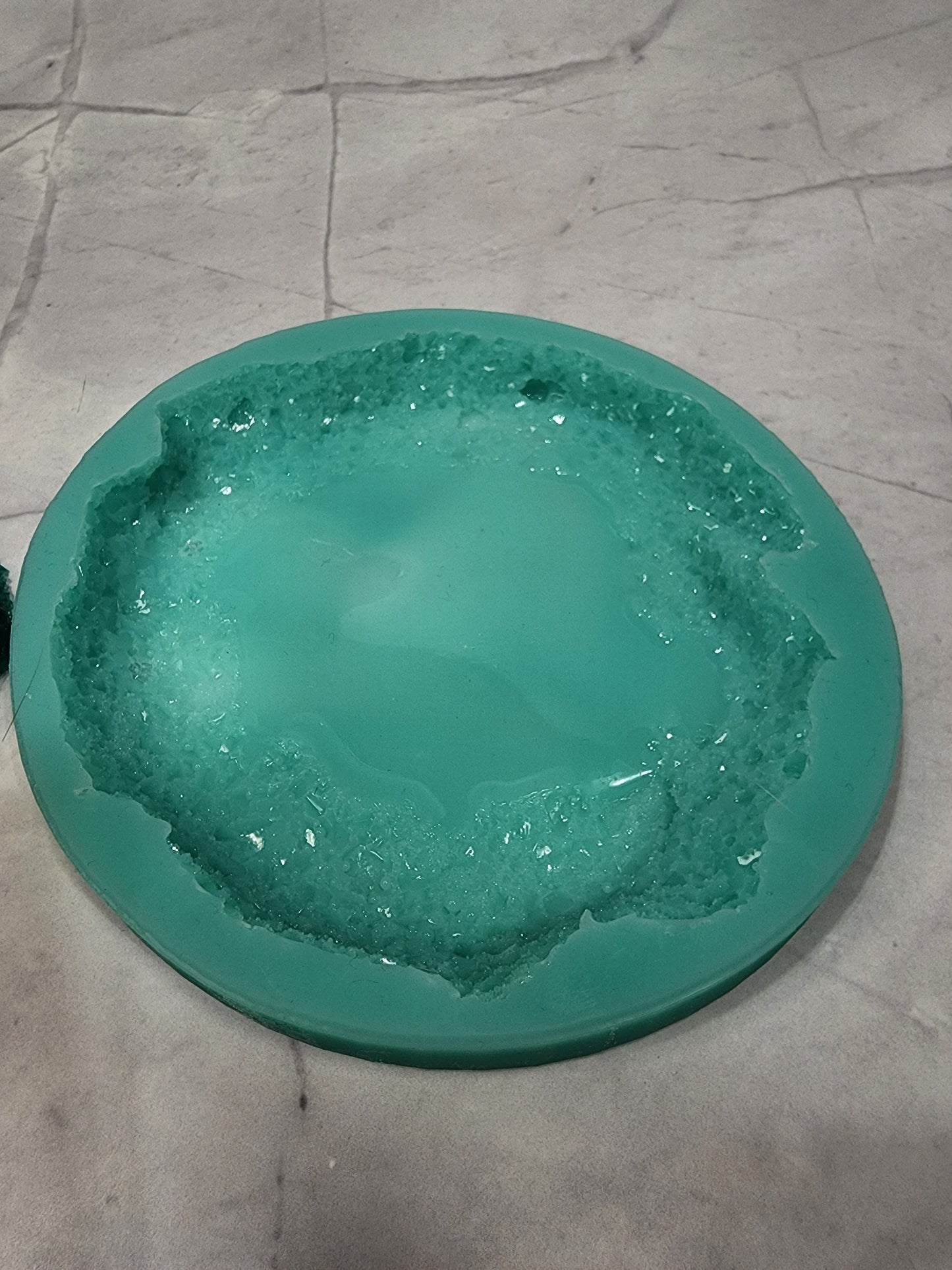 Crystal Edge Silicone Coaster Mold – Resin Art