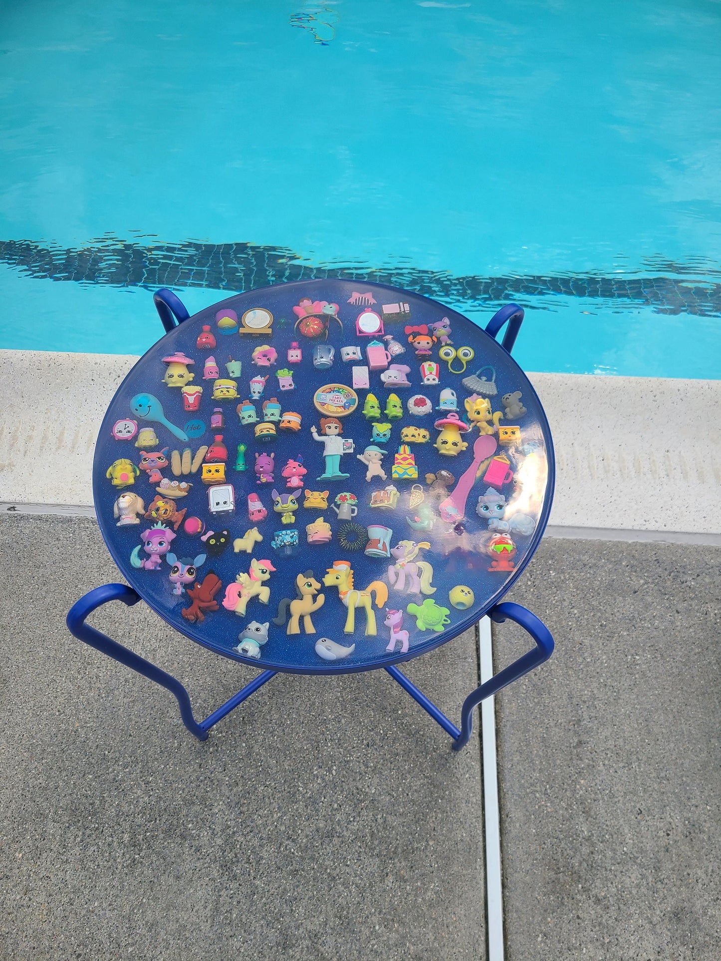 Keepsake Toy Table - Resin Side Table with Toys (20 5/8" x 17 1/2")