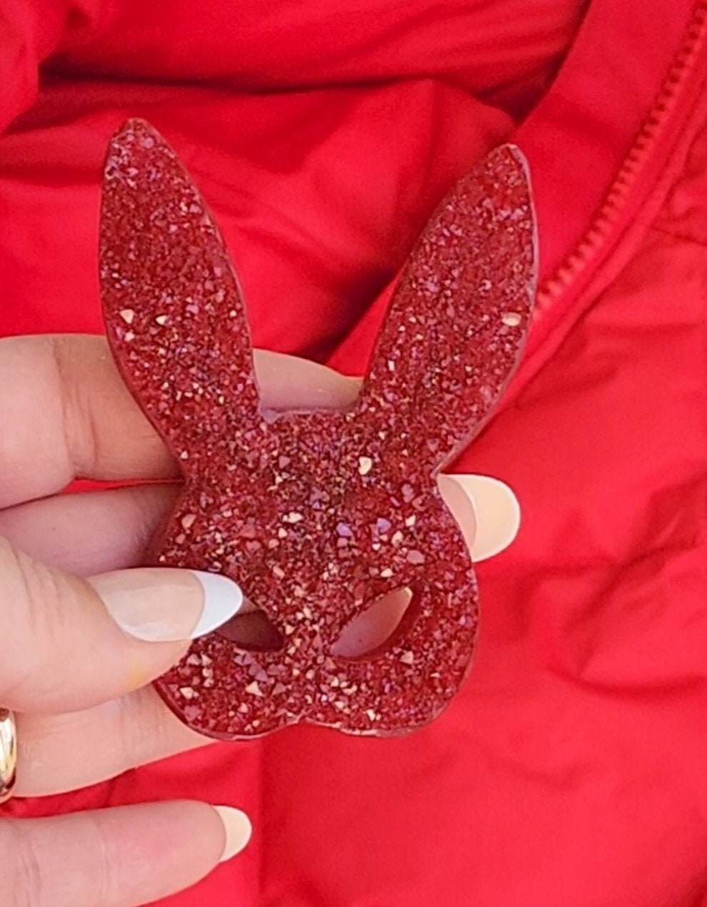 Druzy Bunny Mask Brooch – Rabbit Resin Ornament