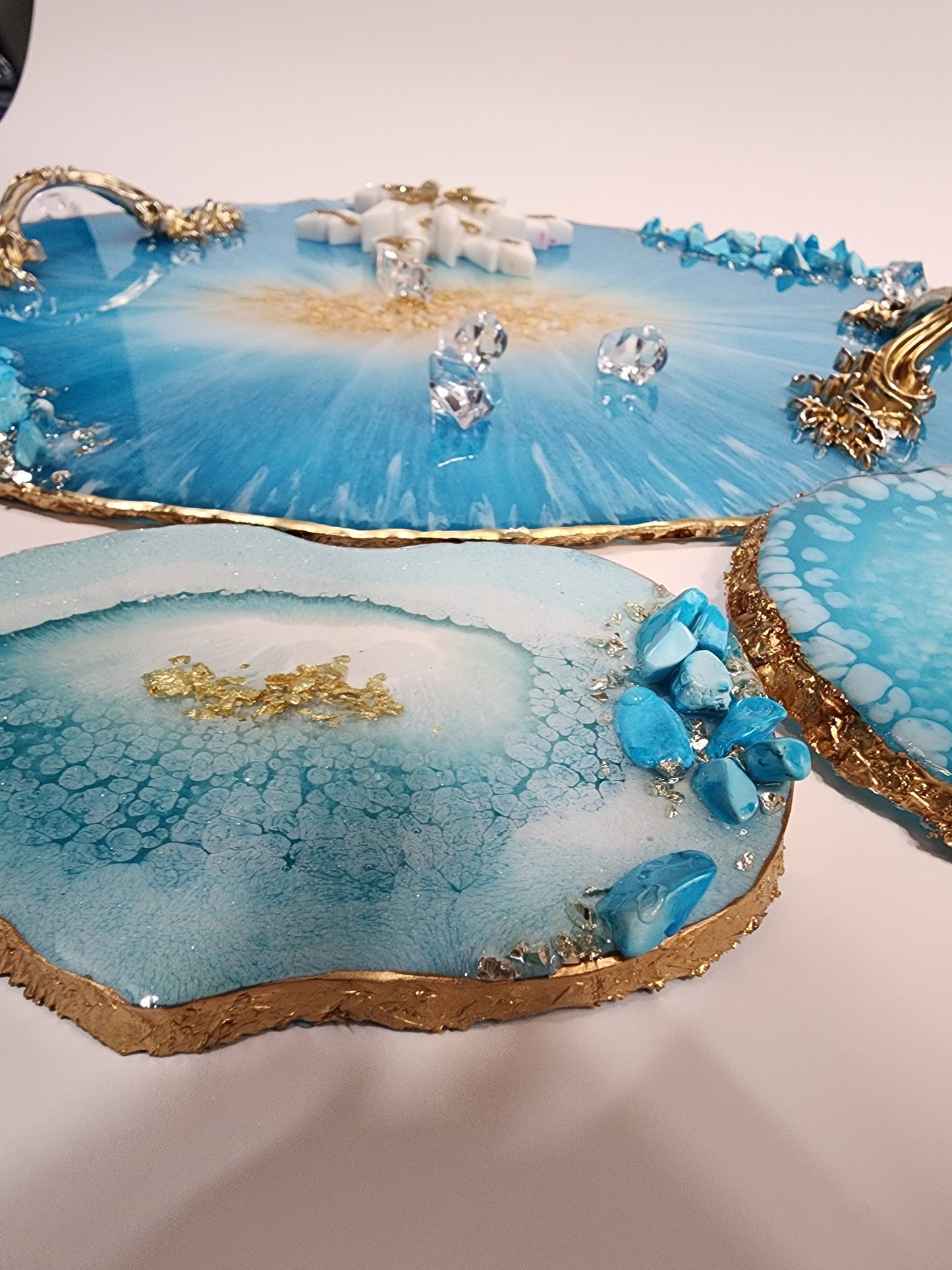 Resin Geode Tray and Coaster Set – Turquoise Stones, Golden Handles