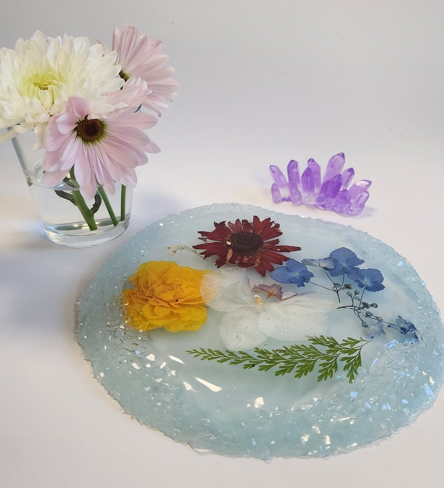 Crystal Flower Resin Tray – Handmade Jewelry & Dessert Display