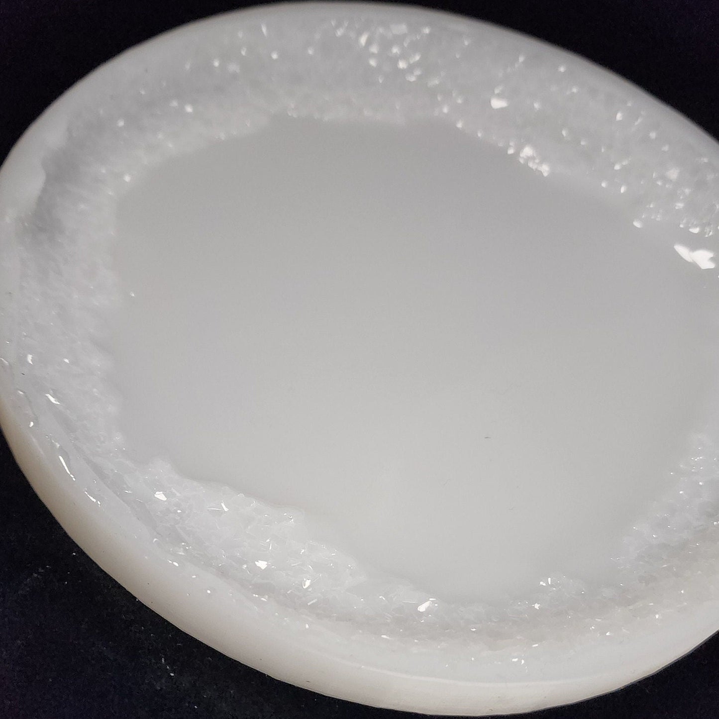 7" Crystal Edge Silicone Mold – Resin Art Tray