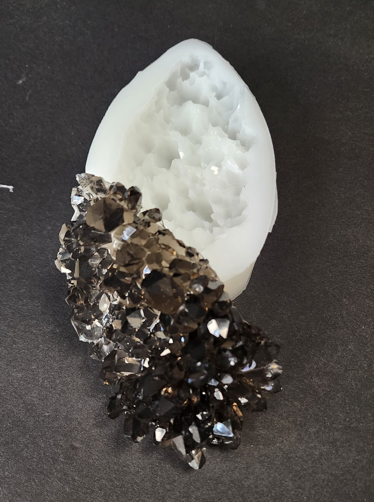 4 inch Crystal Cluster Druzy Silicone Mold for Resin casting