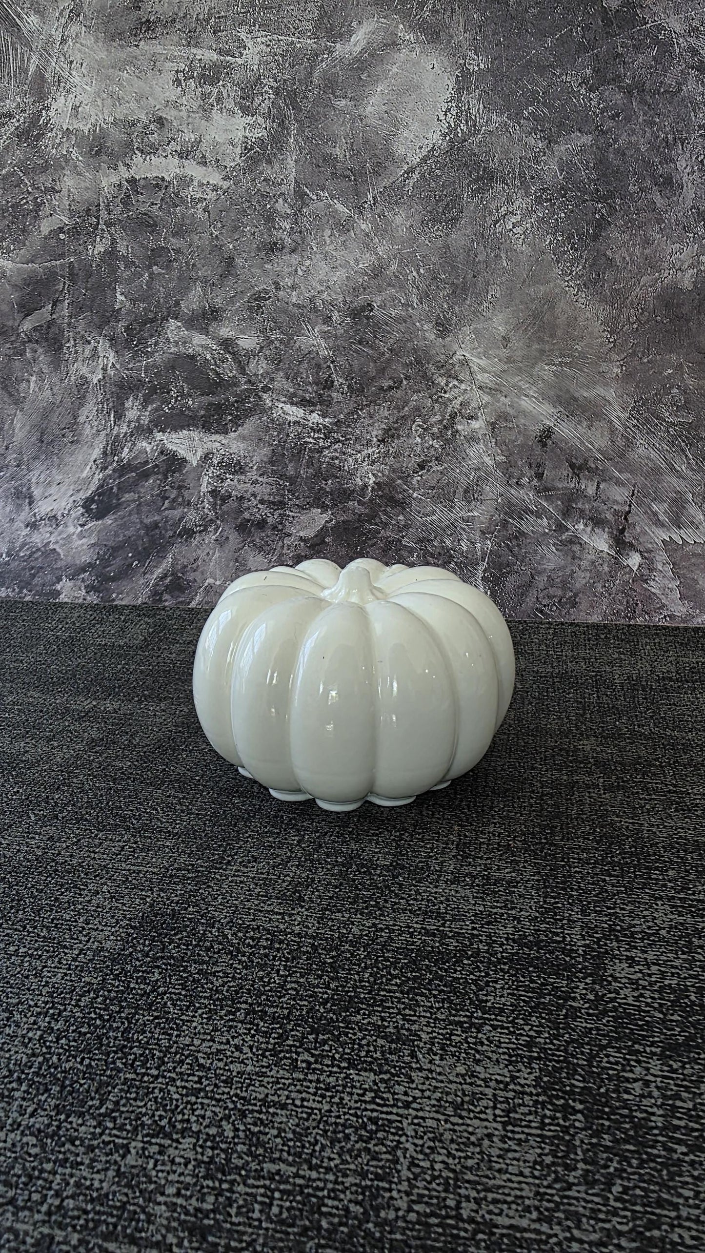 Pumpkin Silicone Mold – 2.5” x 1.5”